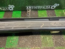Подножка порог правая Lexus LX470 2000-2007 Подножка порог правая Lexus LX470 2000-2007