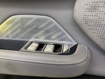 Обшивка двери передняя левая Zeekr 001 2022 Обшивка двери передняя левая Zeekr 001 2022