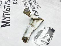 Кронштейн крыла правый передний Toyota Land Cruiser Prado 150