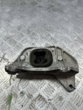 Подушка двигателя левая RENAULT DUSTER 2010–2015 F4R