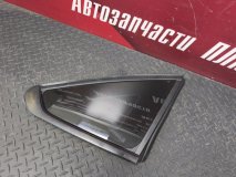 Форточка кузова правая задняя Renault Arkana