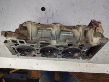 Головка блока цилиндров левая Ford Explorer 1998 4.0L YZB