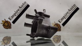 Корпус термостата передний Toyota CARINA AT-190 1993 5A-FE Корпус термостата передний Toyota CARINA AT-190 1993 5A-FE