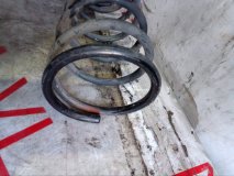 Пружина правая задняя DAIHATSU MIRA L700V 1999 EFSE