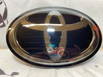 Эмблема передняя Toyota Land Cruiser Prado 150