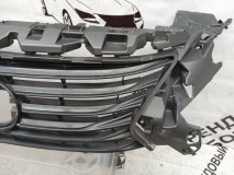 Решетка радиатора передняя Lexus ES 6