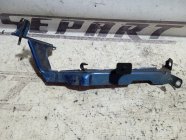 Кронштейн крыла левый передний Audi A4 B8 2008 1.8 CDHB