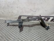 Кронштейн крыла левый передний Audi A4 B8 2012 2.0 CDNB