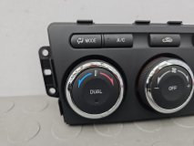 Блок управления климат-контролем Mazda 6 GH 2012 2.5 L5-VE
