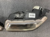 Фара ксеноновая Suzuki Escudo TA74V