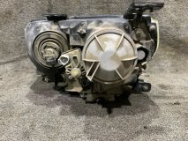 Фара ксеноновая правая Suzuki Escudo TA74V