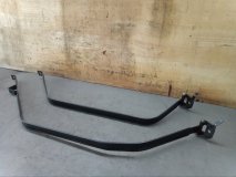 Крепление топливного бака LEXUS LX470 UZJ100 2004 2UZFE