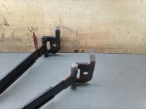 Крепление топливного бака LEXUS LX470 UZJ100 2004 2UZFE