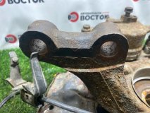 Ступица левая передняя TOYOTA HIGHLANDER MCU28 2000-2007 3MZ-FE