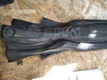 Уплотнитель двери водосток правый Mitsubishi Diamante F31A 1995 6G73