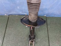 Амортизатор левый передний Renault Kaptur RBA 2017 2.0 F4R410