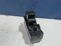 Кнопка стеклоподъемника правая передняя Great Wall Hover H3 2014 2.0 4G63S4M