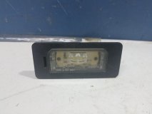 Фонарь подсветки номера Bmw X1 E84 2012 Фонарь подсветки номера Bmw X1 E84 2012