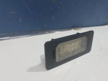 Фонарь подсветки номера Bmw X1 E84 2012 Фонарь подсветки номера Bmw X1 E84 2012