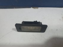 Фонарь подсветки номера Bmw X1 E84 2012 Фонарь подсветки номера Bmw X1 E84 2012