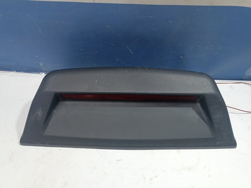 Фонарь дополнительный стоп-сигнала Daewoo Nexia 1.5 A15SMS 2011 (б/у)