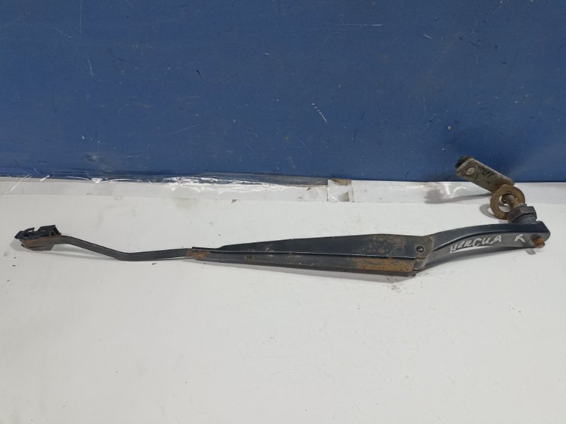 Поводок дворника Daewoo Nexia 1.5 A15SMS 2011 прав. (б/у)