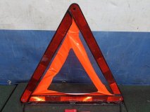 Знак аварийной остановки Audi A5 F53 2019 2.0 CYMC