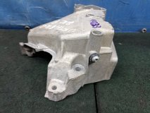 Кронштейн ДВС Skoda Octavia A7 2013>