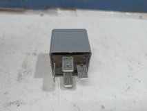 Реле Audi Q7 4LB 2006 3.0TDi BUG