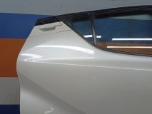 Дверь правая задняя Toyota C-HR ZGX10 2021 2.0 3ZR Дверь правая задняя Toyota C-HR ZGX10 2021 2.0 3ZR