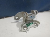 Петля двери левая передняя Toyota C-HR ZGX10 2022 2.0 3ZRFAE