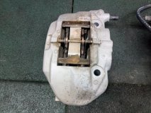 Суппорта тормозные передняя Lexus LS 430 UCF30 2006