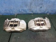 Суппорта тормозные передняя Lexus LS 430 UCF30 2006