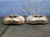 Суппорта тормозные передняя Lexus LS 430 UCF30 2006