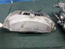 Суппорта тормозные передняя Lexus GS 3 GRS190 2012