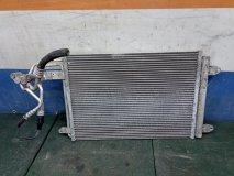 Радиатор кондиционера Volkswagen Golf 6 2013