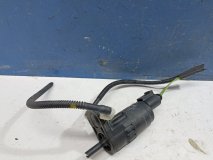 Насос стеклоомывателя Volkswagen Golf 6 2012