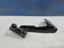 Кронштейн крыла правый Audi A4 B8 2012