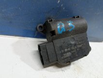 Моторчик заслонки печки Audi Q3 8UB