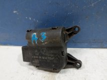 Моторчик заслонки печки Audi A3 8PA 2004-2013