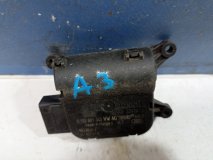 Моторчик заслонки печки Audi A3 8PA 2004-2013