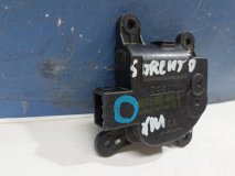 Моторчик заслонки печки Kia Sorento 2 XM 2009 - 2018 2.4 G4KE