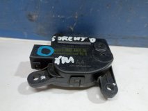 Моторчик заслонки печки Kia Sorento 2 XM 2009 - 2018 2.4 G4KE