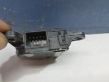 Моторчик заслонки печки Kia Sorento 2 XM 2009 - 2018 2.4 G4KE