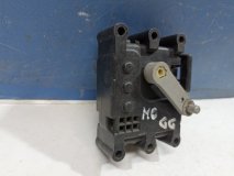 Моторчик заслонки печки Mazda Mazda 6