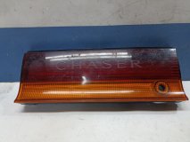 Фонарь стоп-сигнала задний Toyota Chaser JZX90 1994
