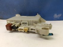 Блок предохранителей салонный правый Toyota Celsior UCF31 2006 4.3 3UZ-FE
