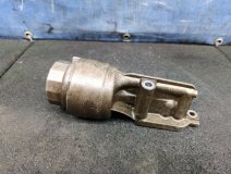 Корпус масляного фильтра Toyota Passo M700A 2016 1.0 1KR-FE Корпус масляного фильтра Toyota Passo M700A 2016 1.0 1KR-FE