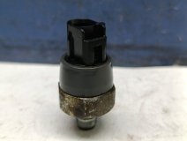 Датчик уровня масла в двигателе Toyota Passo M700A 2016 1.0 1KR-FE Датчик уровня масла в двигателе Toyota Passo M700A 2016 1.0 1KR-FE