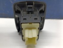 Кнопка стеклоподъемника правая задняя Renault Logan 2 с 2014-